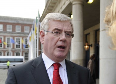 Eamon Gilmore has called on lenders to follow AIB with a rate cut