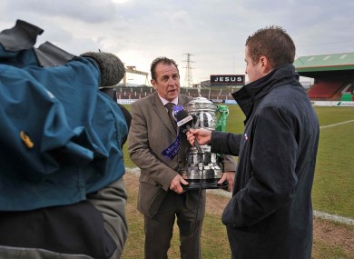 Gerry Armstrong, centre.