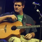 Remember when Bryan McFadden put on a few pounds and played a guitar?
©Suzan/allaction.co.uk
