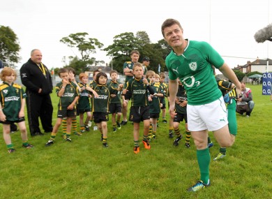 Brian O'Driscoll trains with Boyne RFC Under 9's in August.