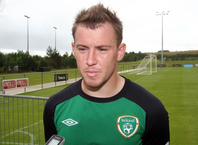 Simon Cox will start for Ireland against Kazakhstan.