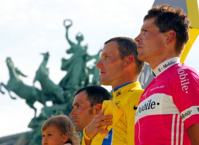 Ivan Basso, Lance Armstrong and Jan Ullrich (r) at the 2005 Tour de France.