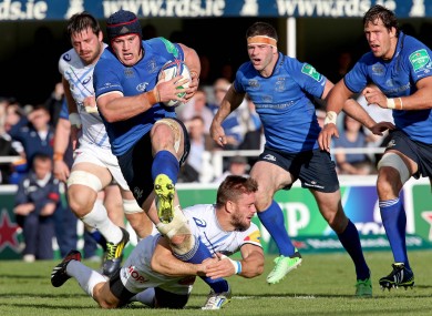 Sean O'Brien on the charge against Castres.